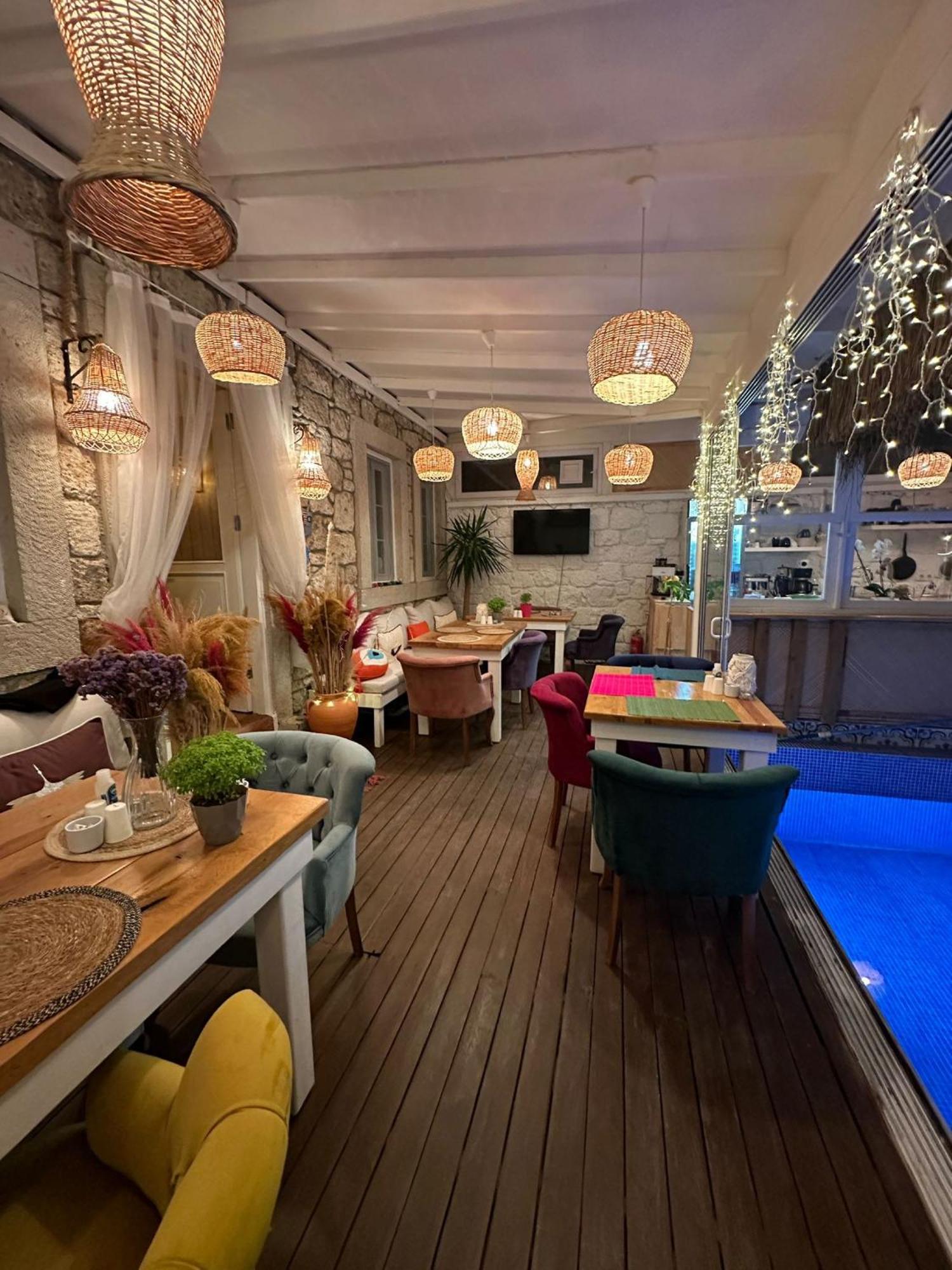 Hera Hotels Alacati เซสเม ภายนอก รูปภาพ