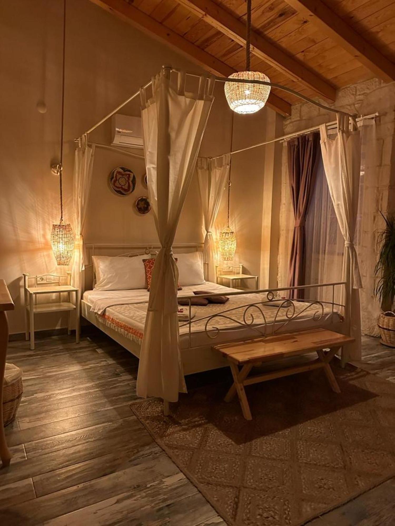 Hera Hotels Alacati เซสเม ภายนอก รูปภาพ
